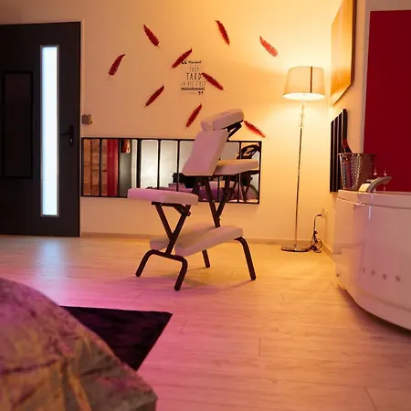 Les Folies Douces & By Nancyintimelounge *